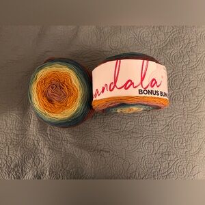 Mandala Bonus Yarn x2